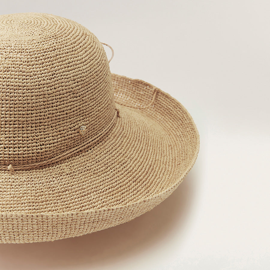 Raffia Round Crown Natural Provence 12 Hat