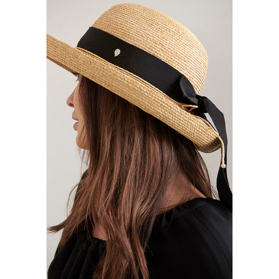 Newport Raffia Braid Hat - Natural/Midnight | Helen Kaminski AU