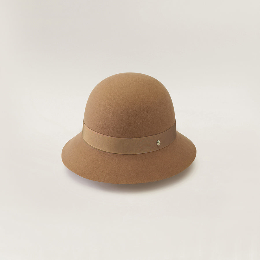 Etta Conscious Wool Cloche Hat Camel - Helen Kaminski AU