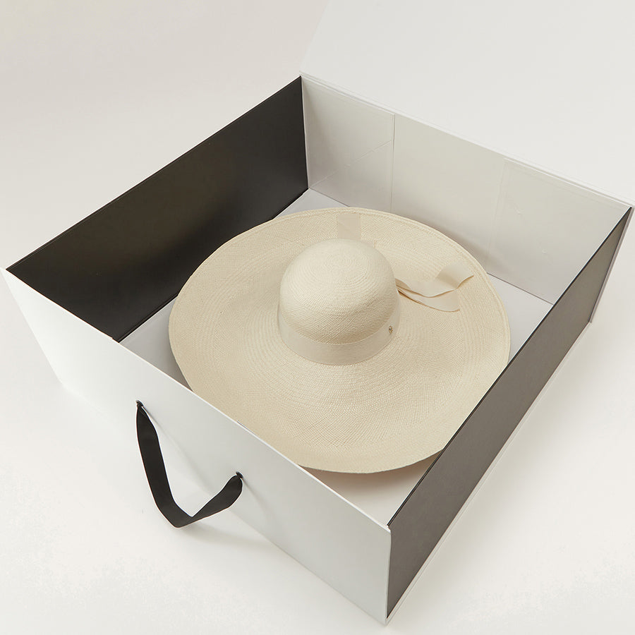 XXL Helen Kaminski Oversized Hat Box - Helen Kaminski AU