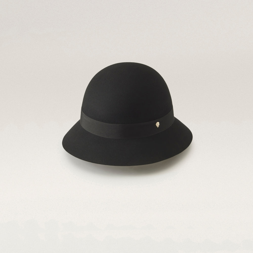 Black wool cloche hat top
