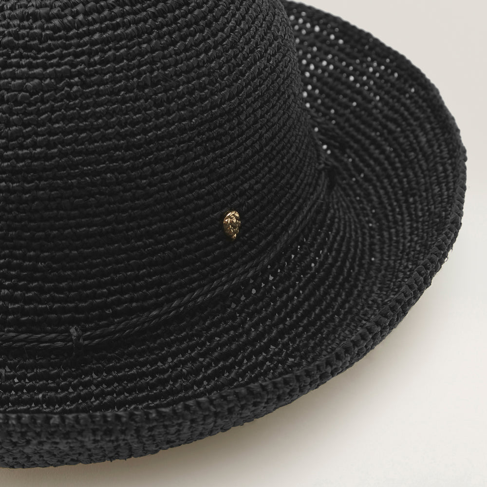 Provence 10 Raffia Crochet Hat - Charcoal | Helen Kaminski AU
