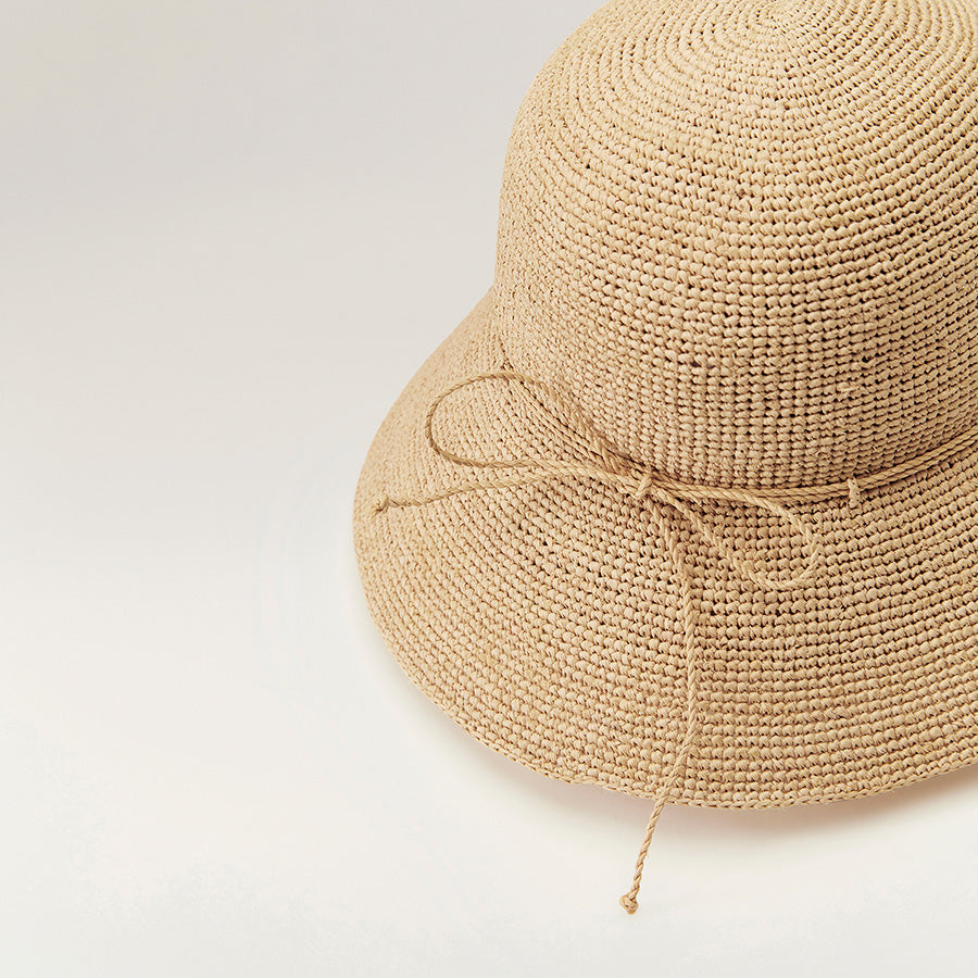 Villa 9 Raffia Crochet Cloche Hat - Natural | Helen Kaminski AU