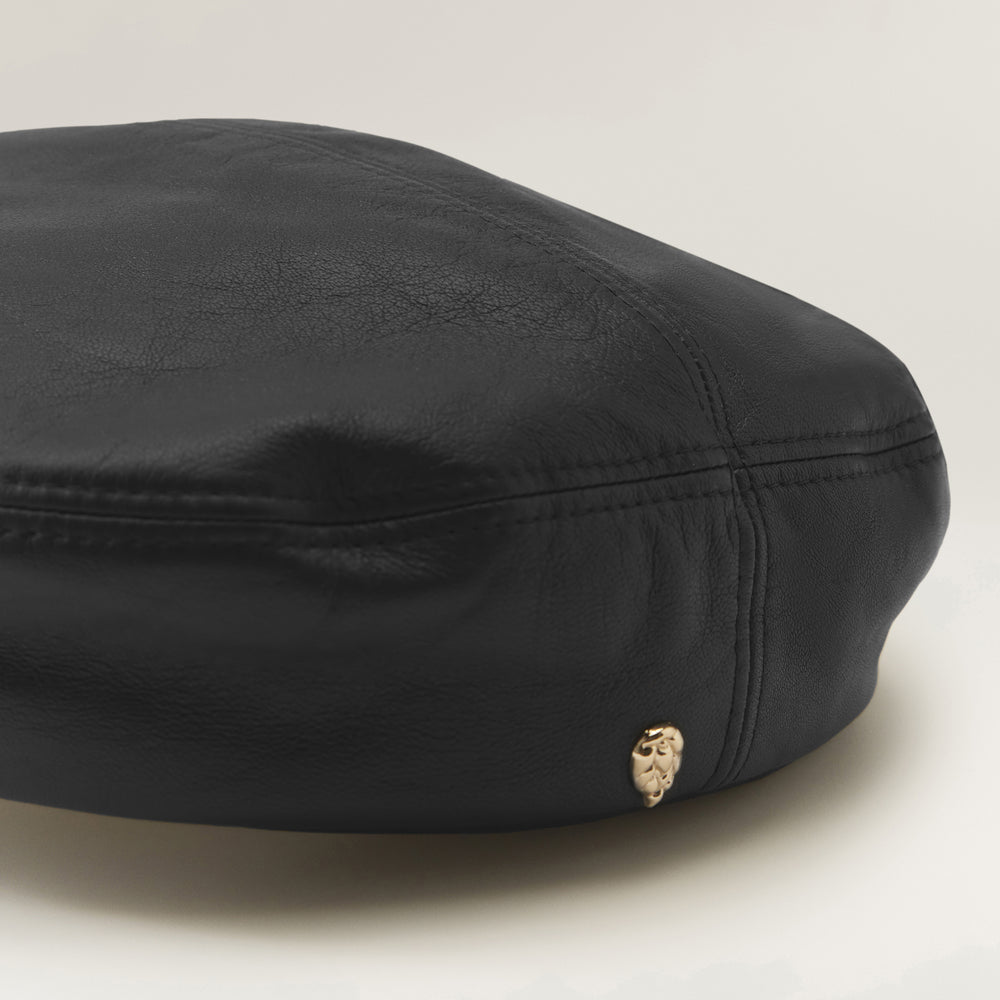 Sasha black sales quilted shoulder bag