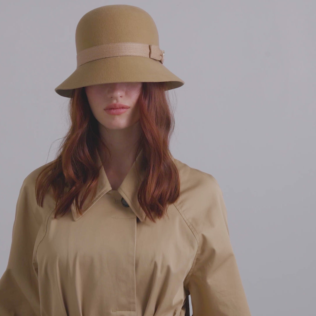 アクセサリーその他 Helen Kaminski Alto 6 Cloche Hat HAT51430-Camel Alto 6(アルト 6)｜【公式】ヘレンカミンスキー オンラインストア